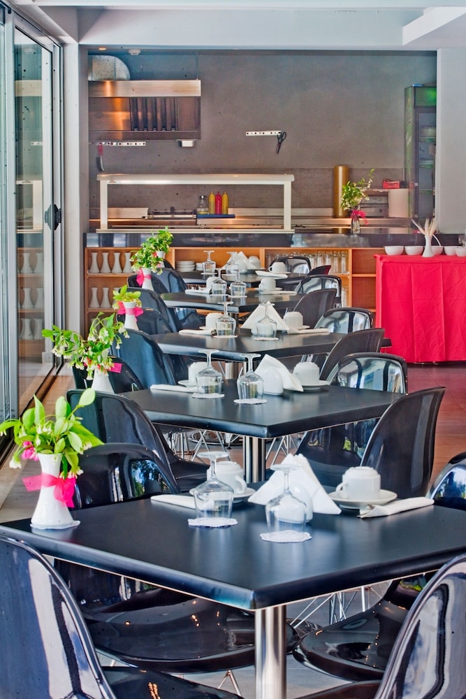 Oktober Downtown Boutique Hotel 33/50