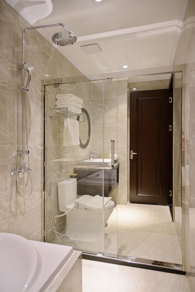 The Almin Hotel Halong 29/33