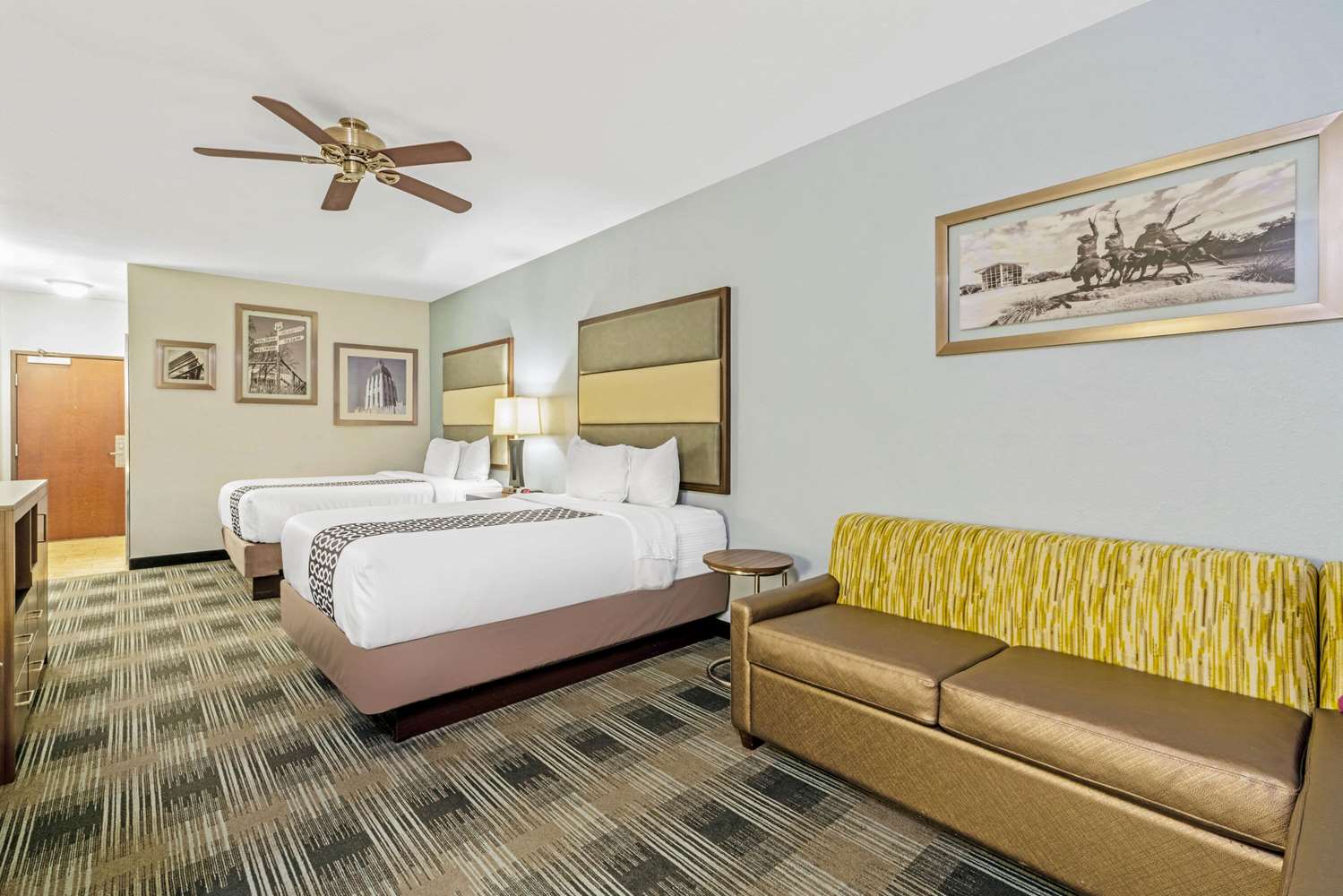 La Quinta Inn & Suites by Wyndham Guthrie 19/47
