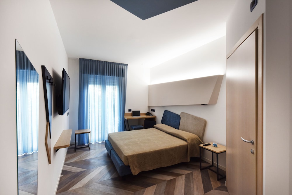 Color Hotel Rimini 34/69