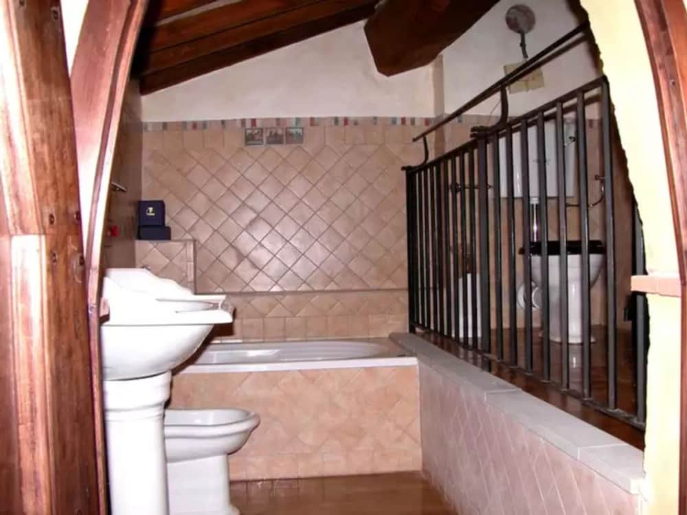 Residenza D'epoca Il Biribino 23/50