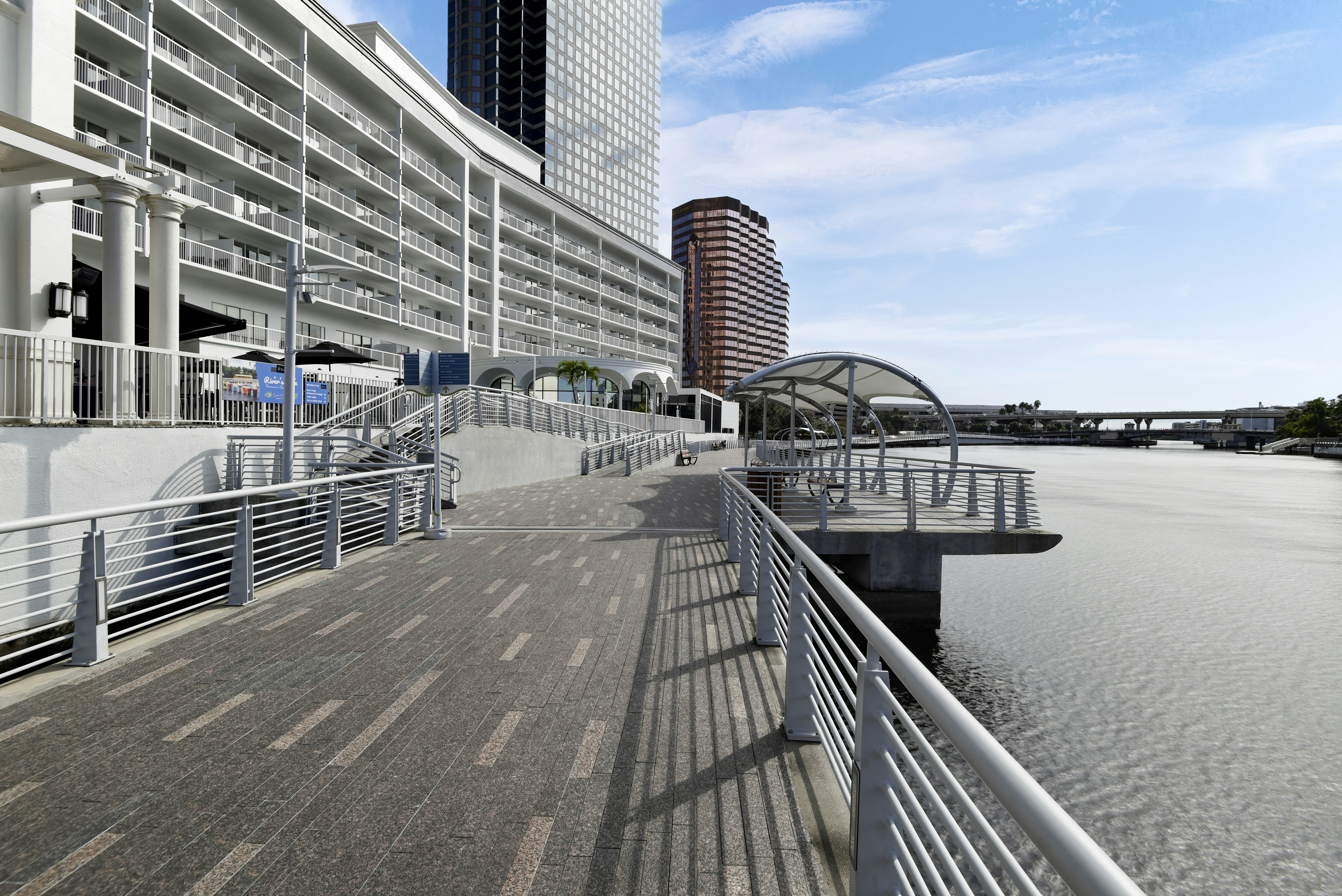 Hotel Tampa Riverwalk 47/55
