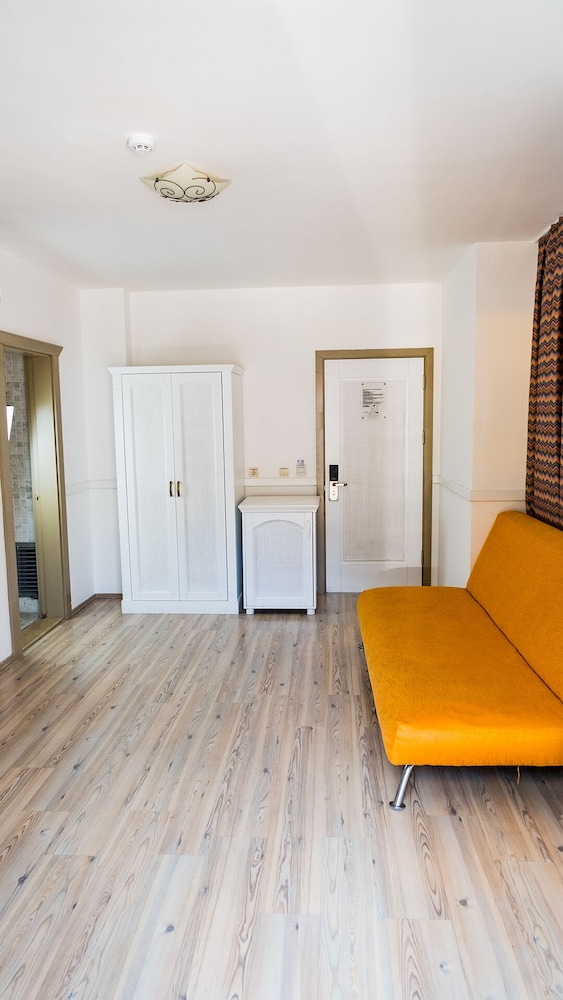 Mersoy Bellavista Hotel 8/50