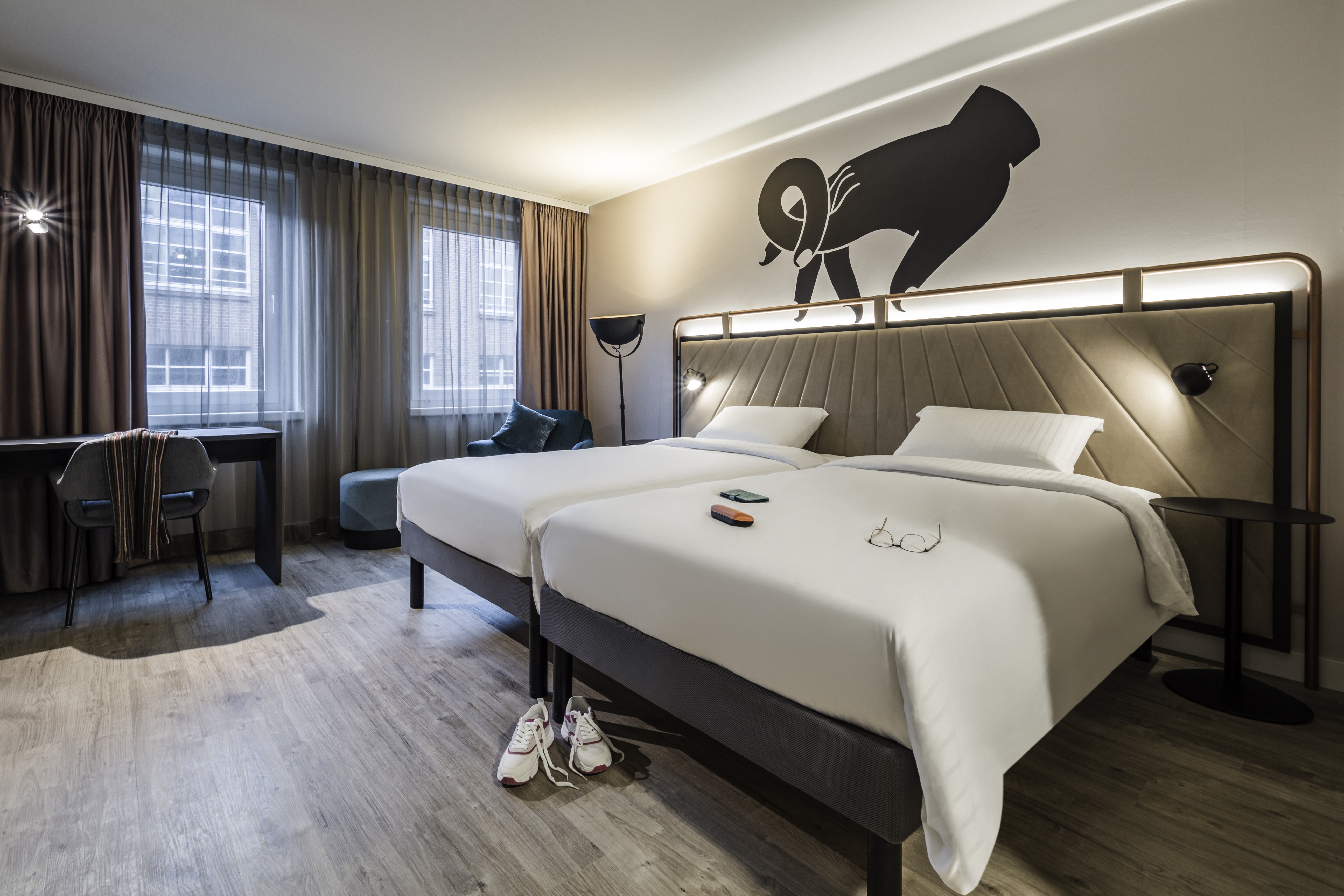 Superior, 2 Sweet Beds