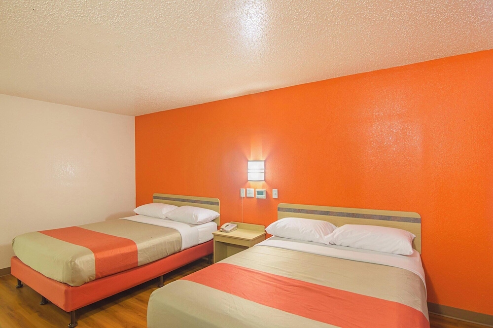 Motel6 Portsmouth, VA 15/57