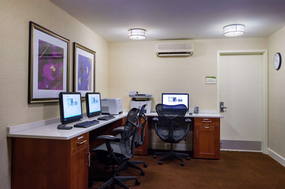 Hilton Garden Inn Queens/Jfk Airport 42/50