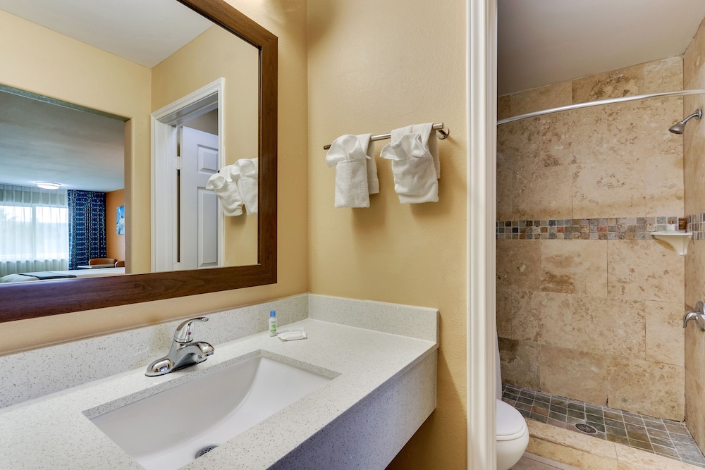 Captain Apos S Quarters Inn 34/69