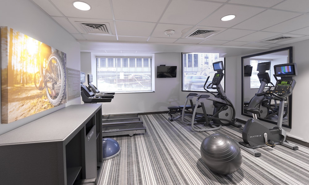 Candlewood Suites Baltimore - Inner Harbor 29/43