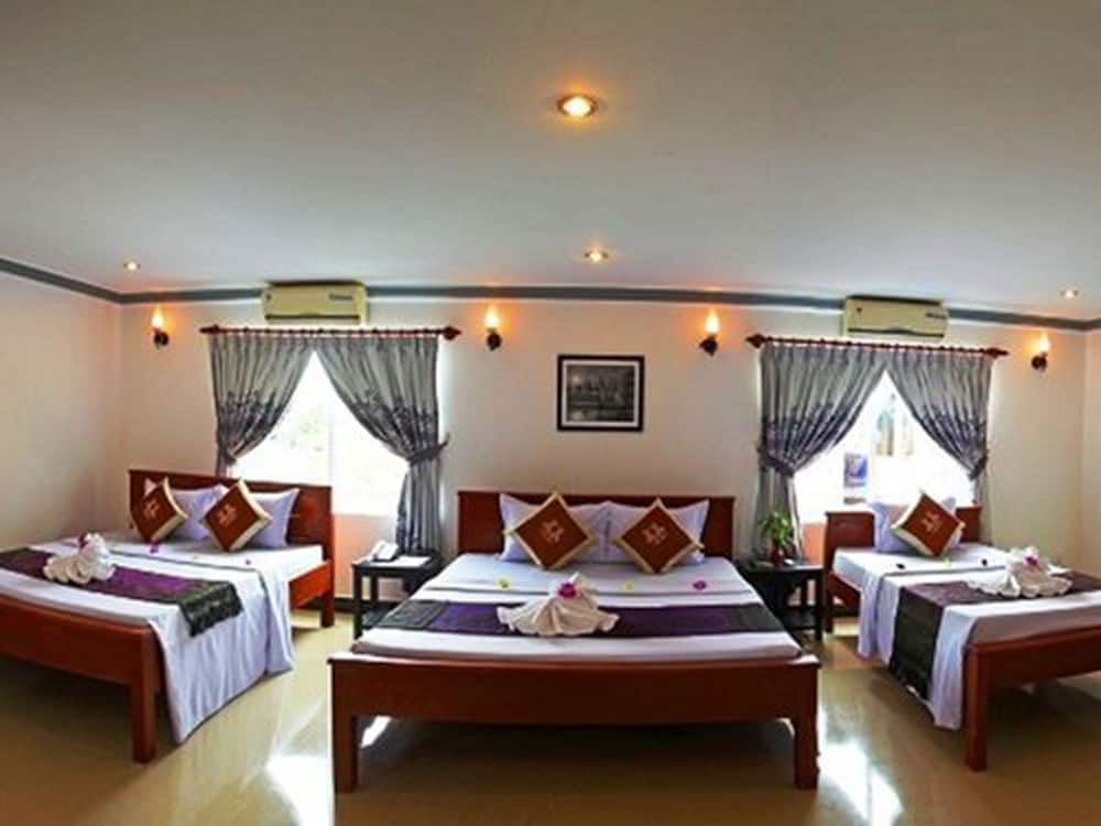 Parent Heritage Angkor Villa 14/56