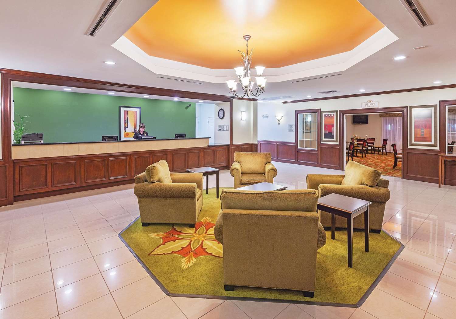 La Quinta Inn And Suites By Wyndham Columbus Tx 47/60