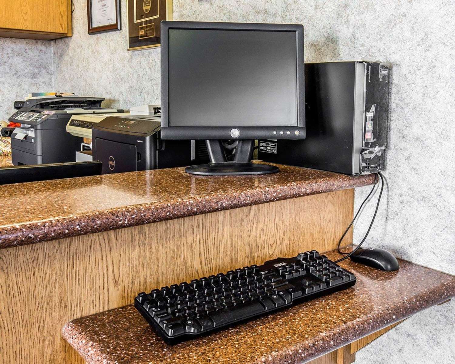Rodeway Inn Elko Downtown Area 23/28