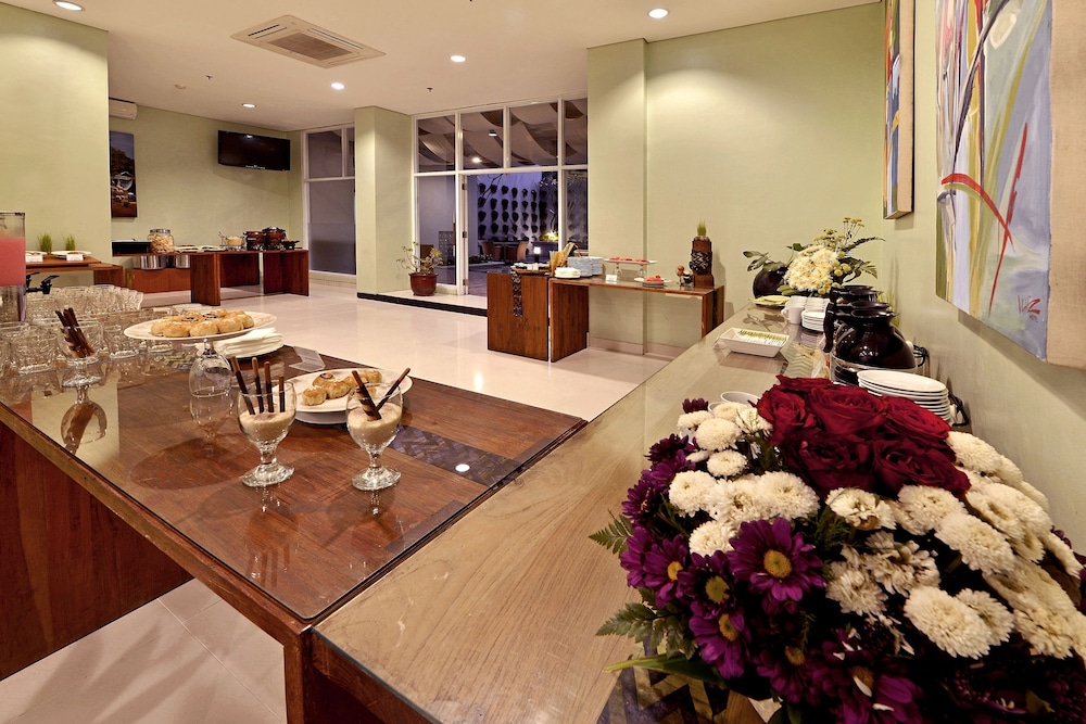 Whiz Hotel Malioboro Yogyakarta 35/48