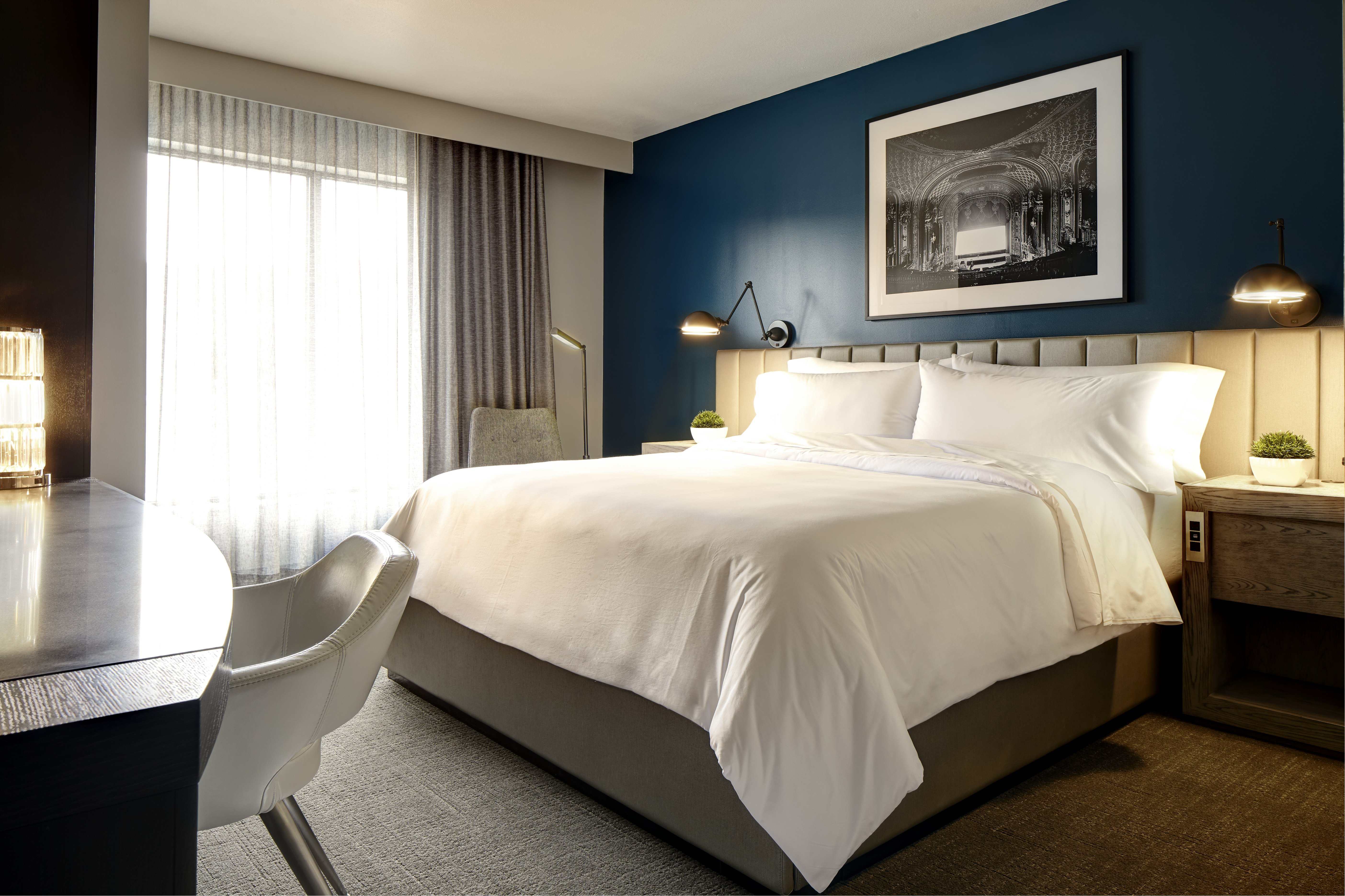 Guest Room, Classic, King Bed