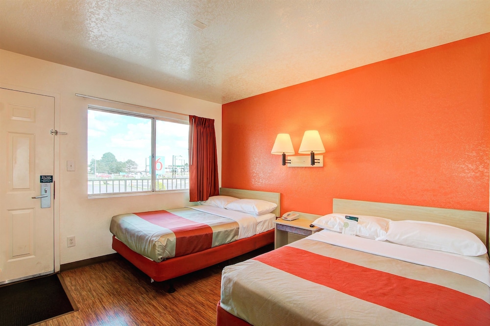 Motel6 Denver, CO - Airport 26/46