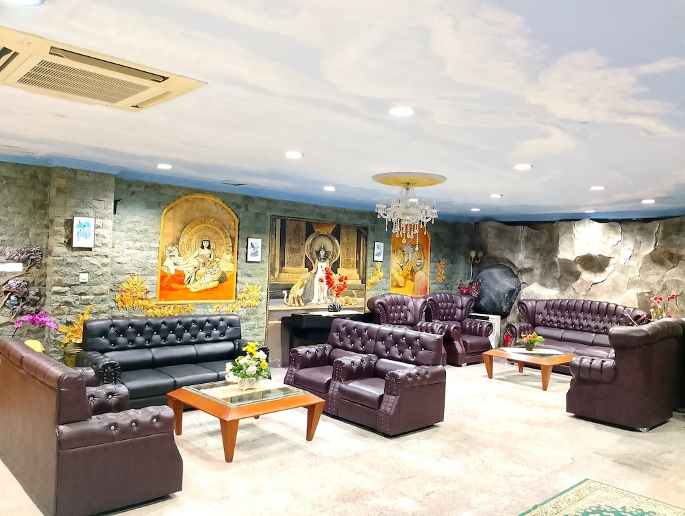 Boutique Hotel 01 20/34