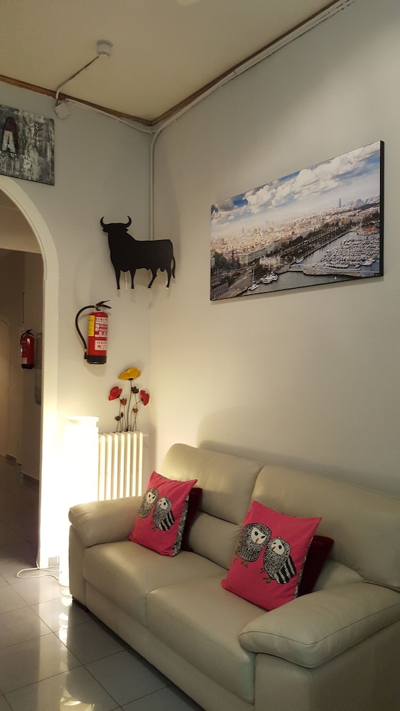 Hostal Parisien 24/32