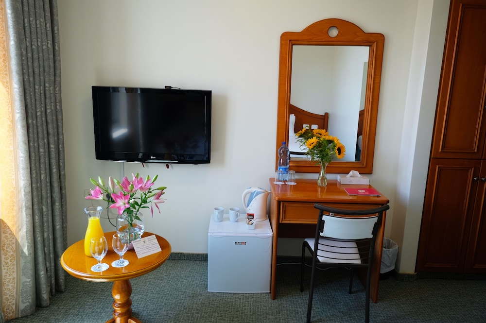 City Inn Palace Hotel 36/50