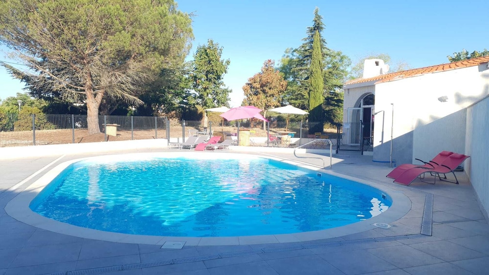 Greet Hotel Castres Saix 40/71