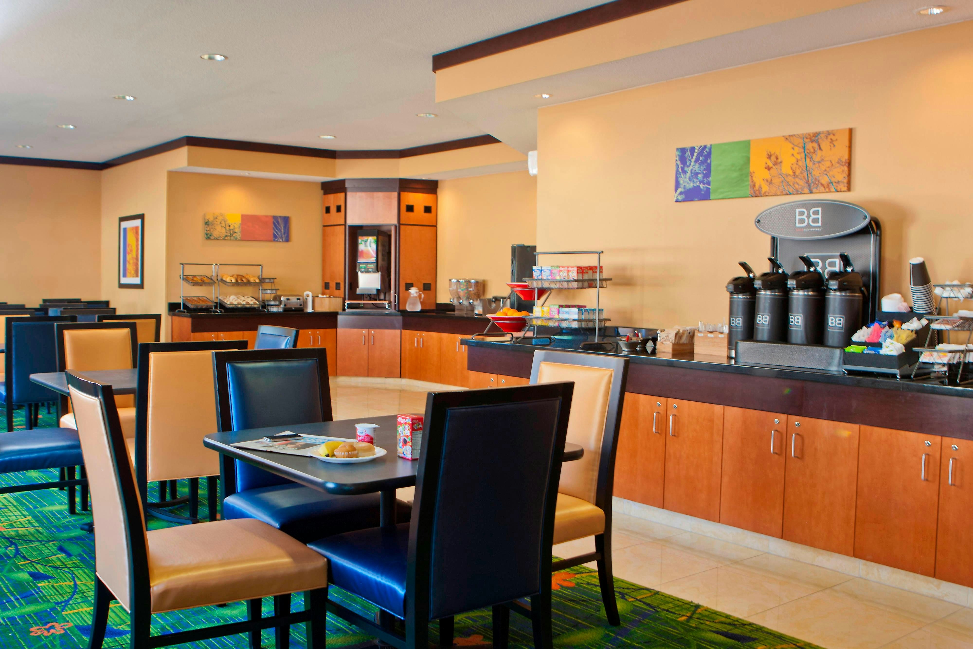 Fairfield Inn Suites Champaign 8/9
