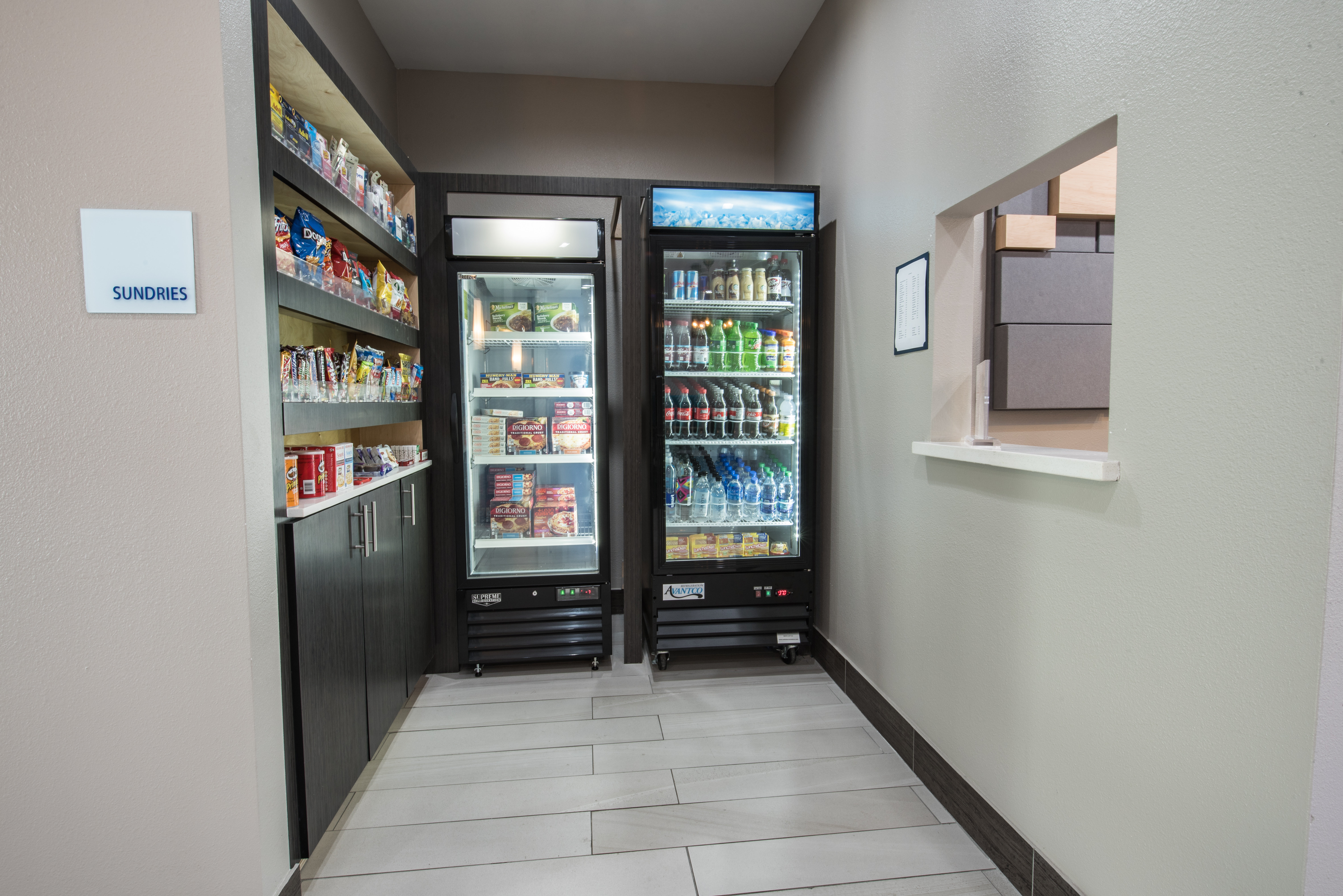 Holiday Inn Express Suites Houston Se Airport Area 32/71