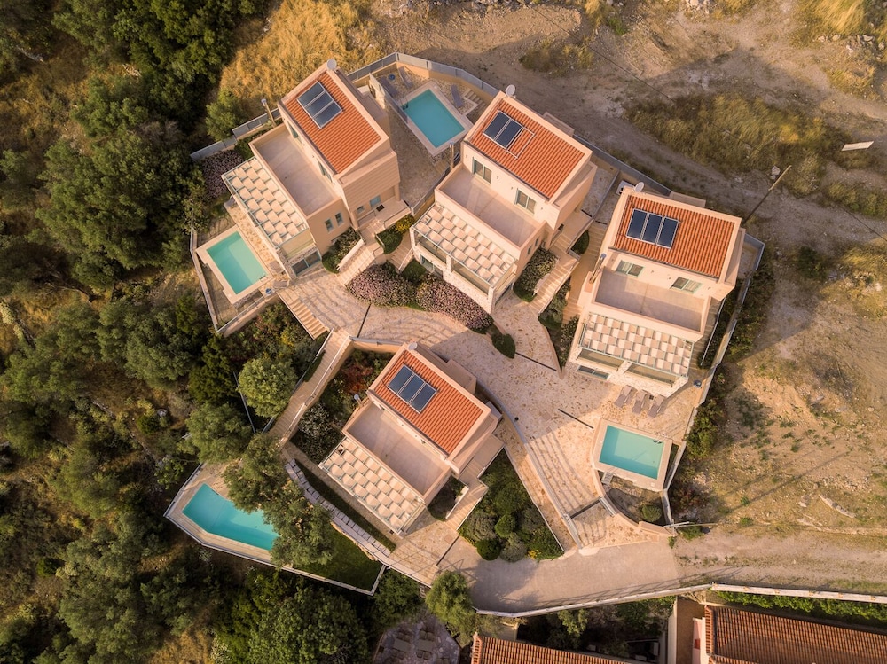Ouzo Villas photo5