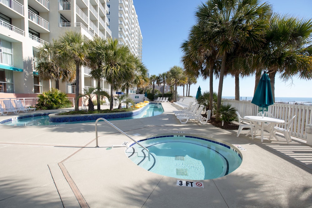 Ocean Drive Beach Golf Resort 39/64