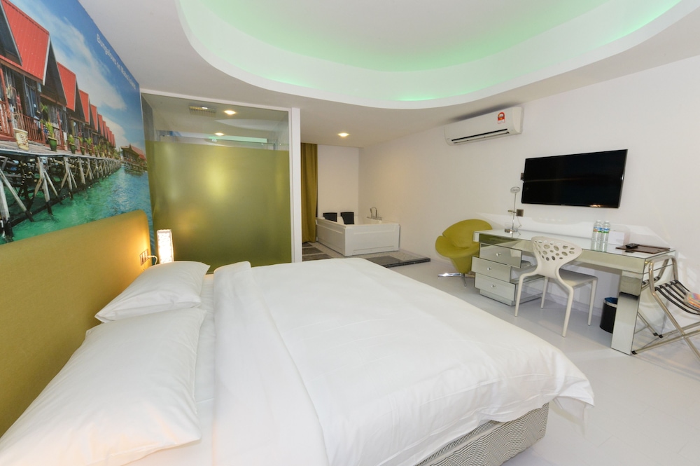 Unic Hotel 13/39