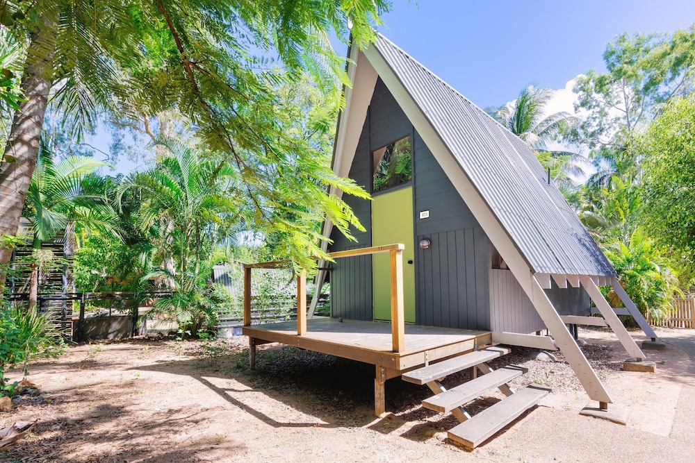 Selina Magnetic Island 35/50