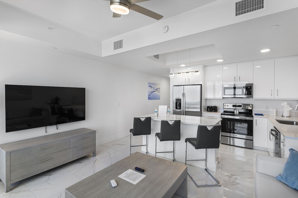 Treasure Island Ocean Club 32/50
