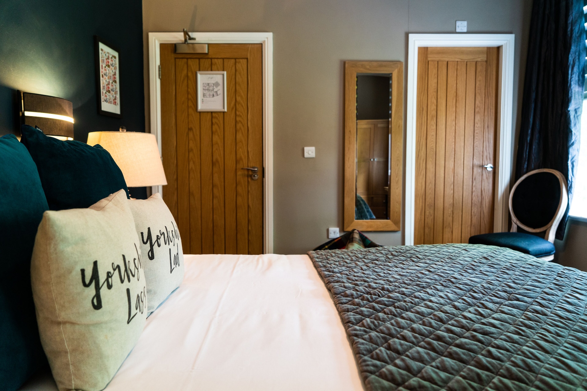 STANDARD, DOUBLE BED