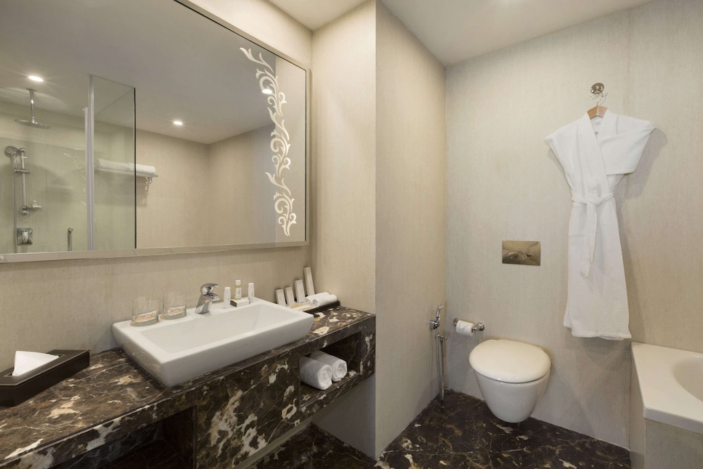 Howard Johnson Bengaluru Hebbal 33/72