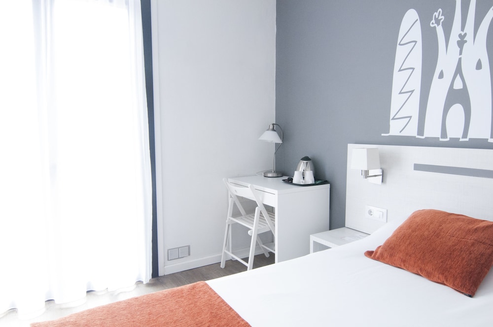 Hostal Live Barcelona 20/51