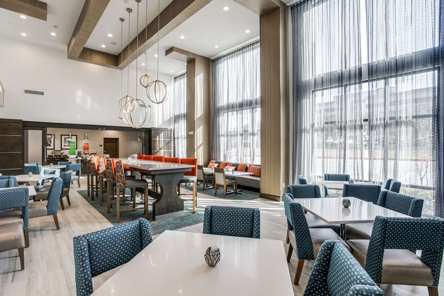 Hampton Inn & Suites North Dallas Central Expy 15/26