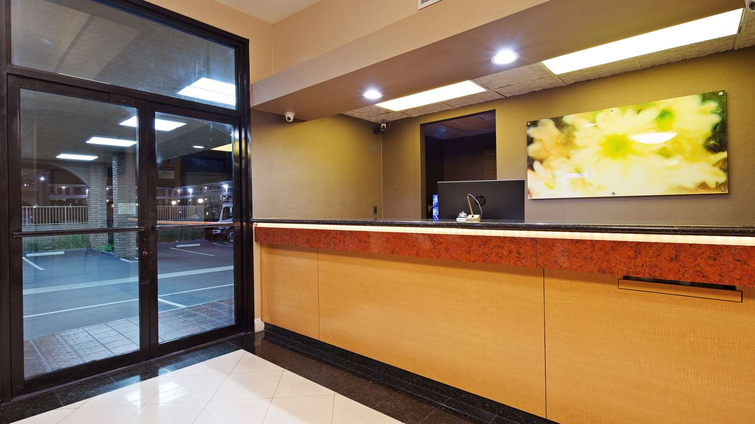 Best Western Pasadena Inn 6/35