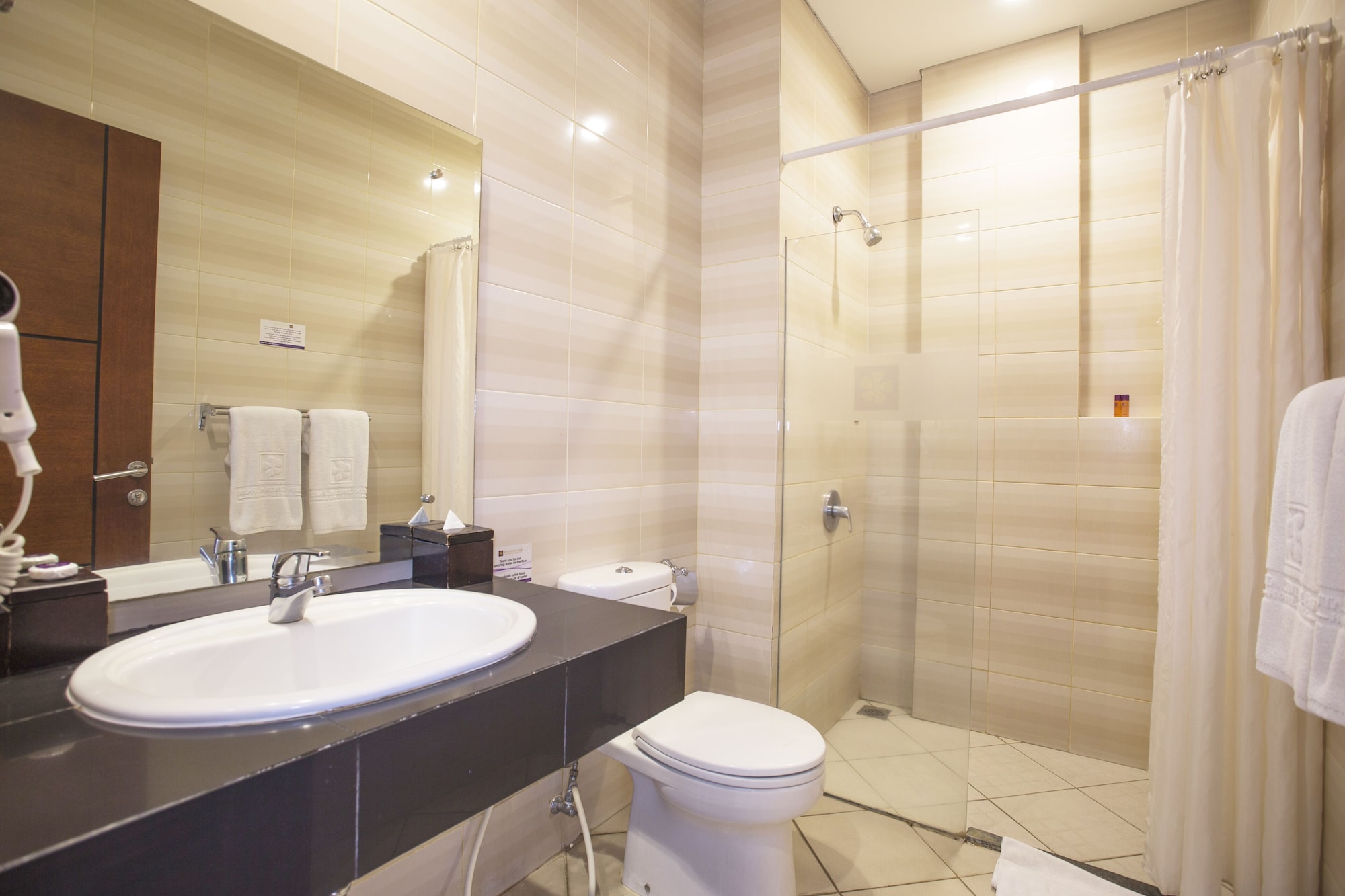 Superior, Double Bed, Kuta Central Park Hotel 7/10