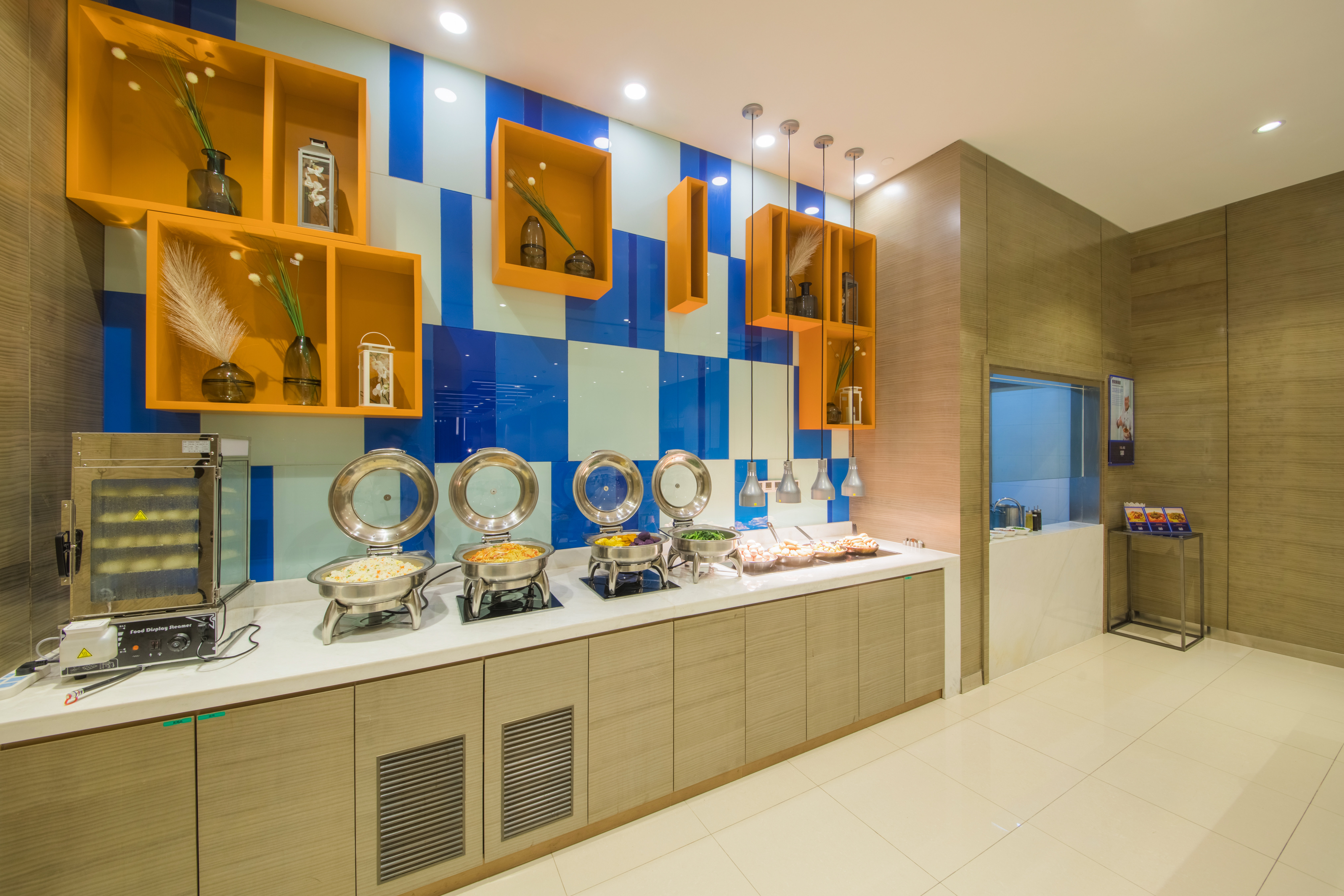 HOLIDAY INN EXPRESS GUIAN YUNGU 14/48