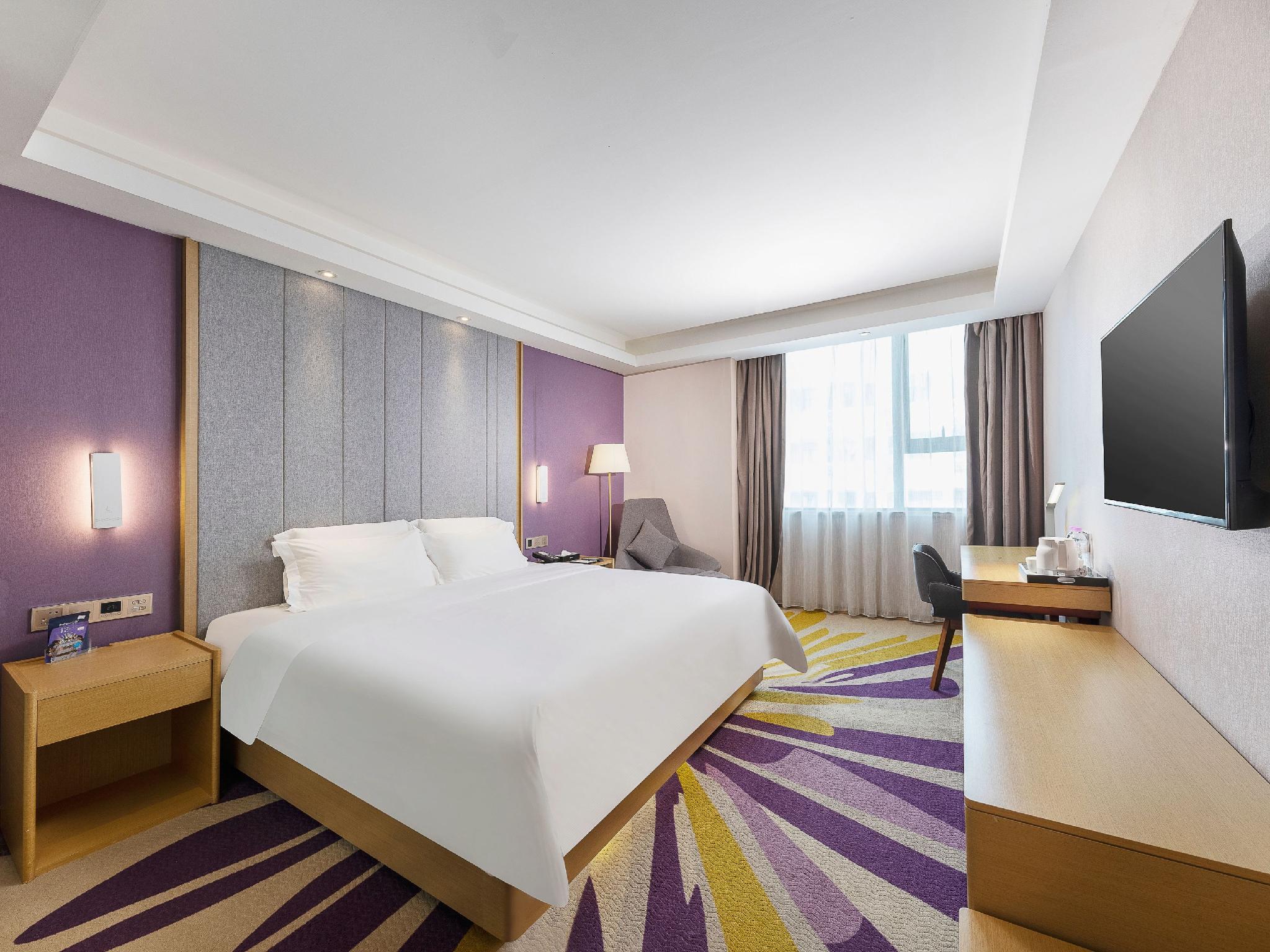 Lavande Hotels 12/30