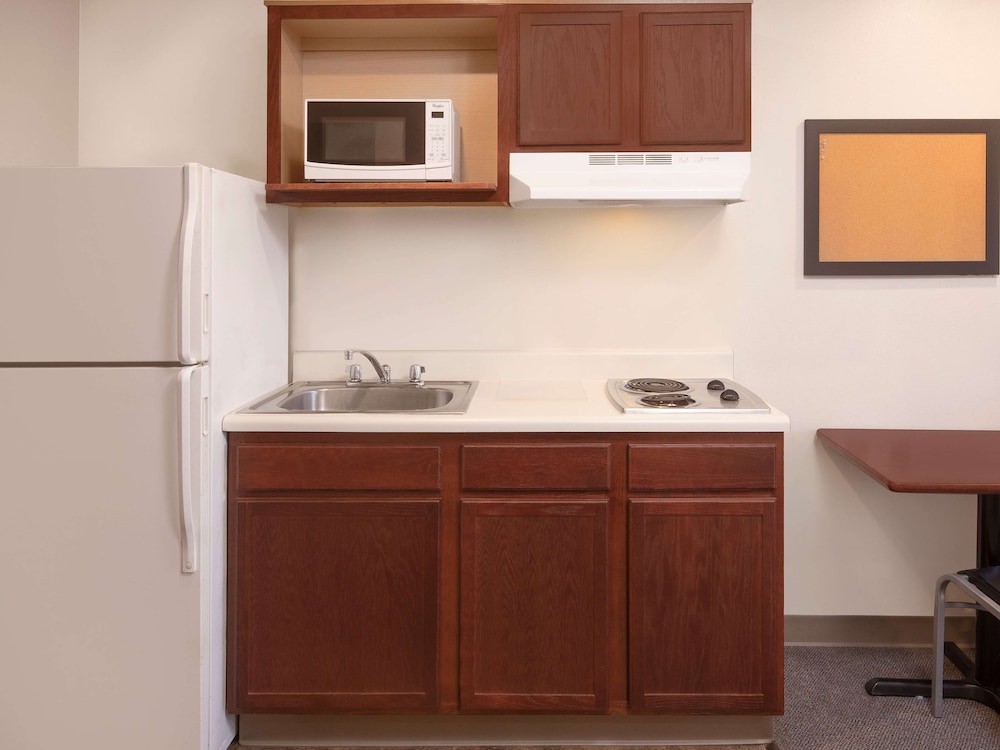Studio 6 Extended Stay Little Rock Southwest AR 33/50