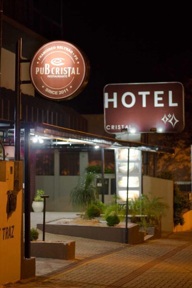CRISTAL EXECUTIVE HOTEL 2/26