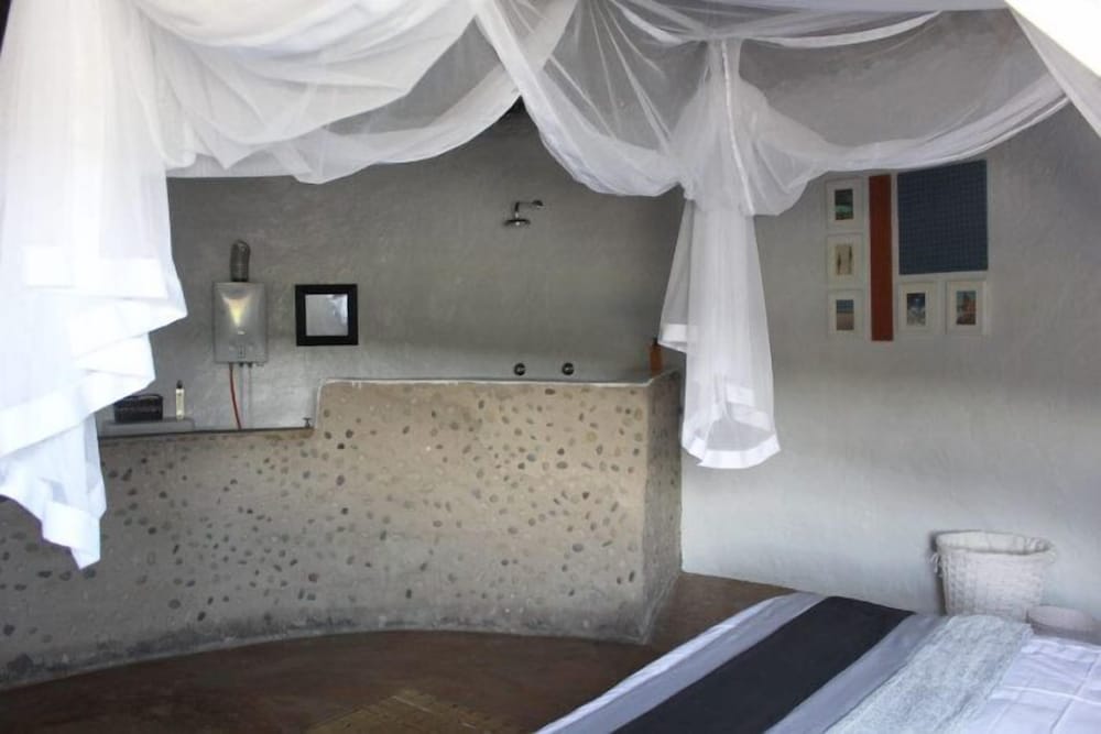 Swell Eco Lodge 31/31
