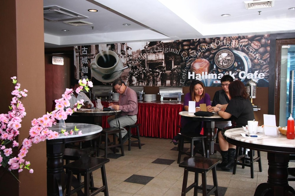 Hallmark Hotel Leisure 24/37