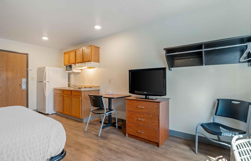 Extended Stay America Select Suites - Indianapolis - Lawrence 45/56