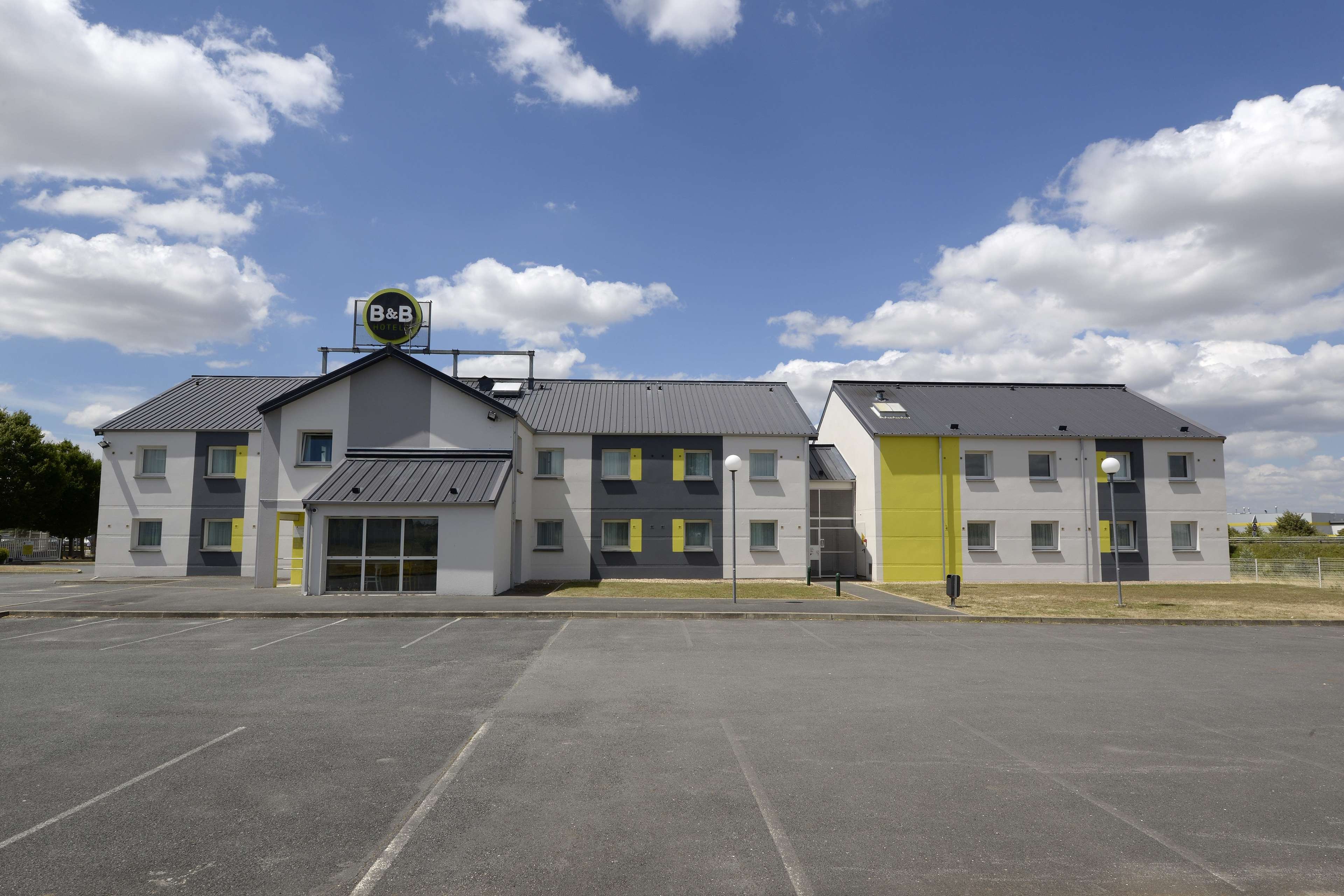 B&B Hotel Bourges 2 7/31