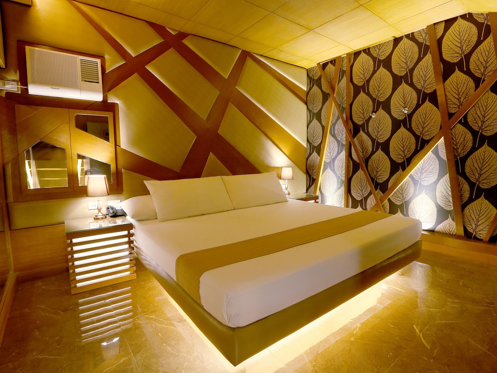 Hotel Ava Malate, Manila 6/63