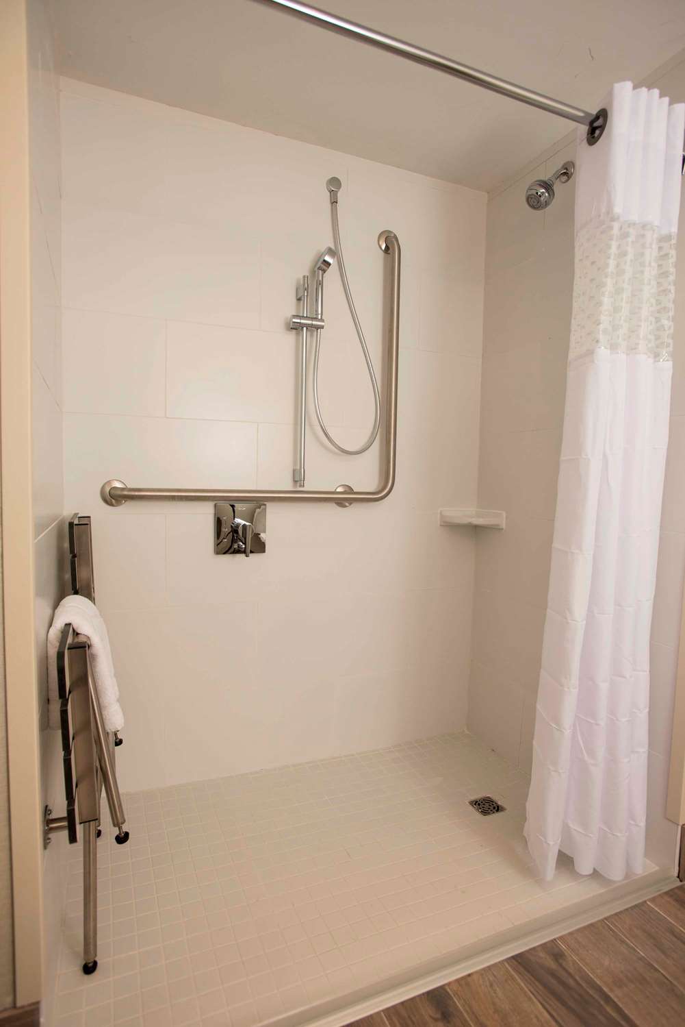Hampton Inn & Suites by Hilton Thunder Bay 27/49