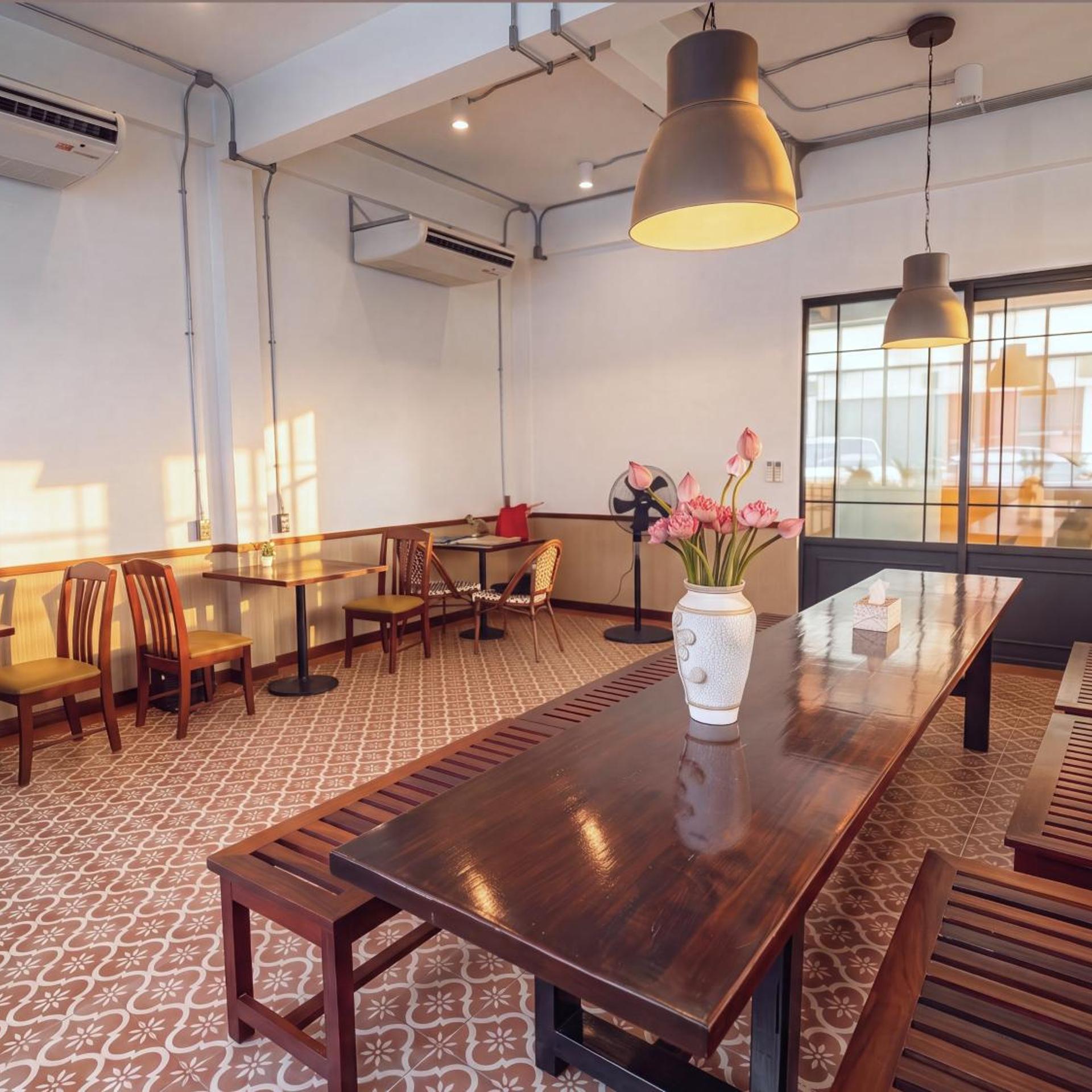 Sri Krungthep Hotel 58/77