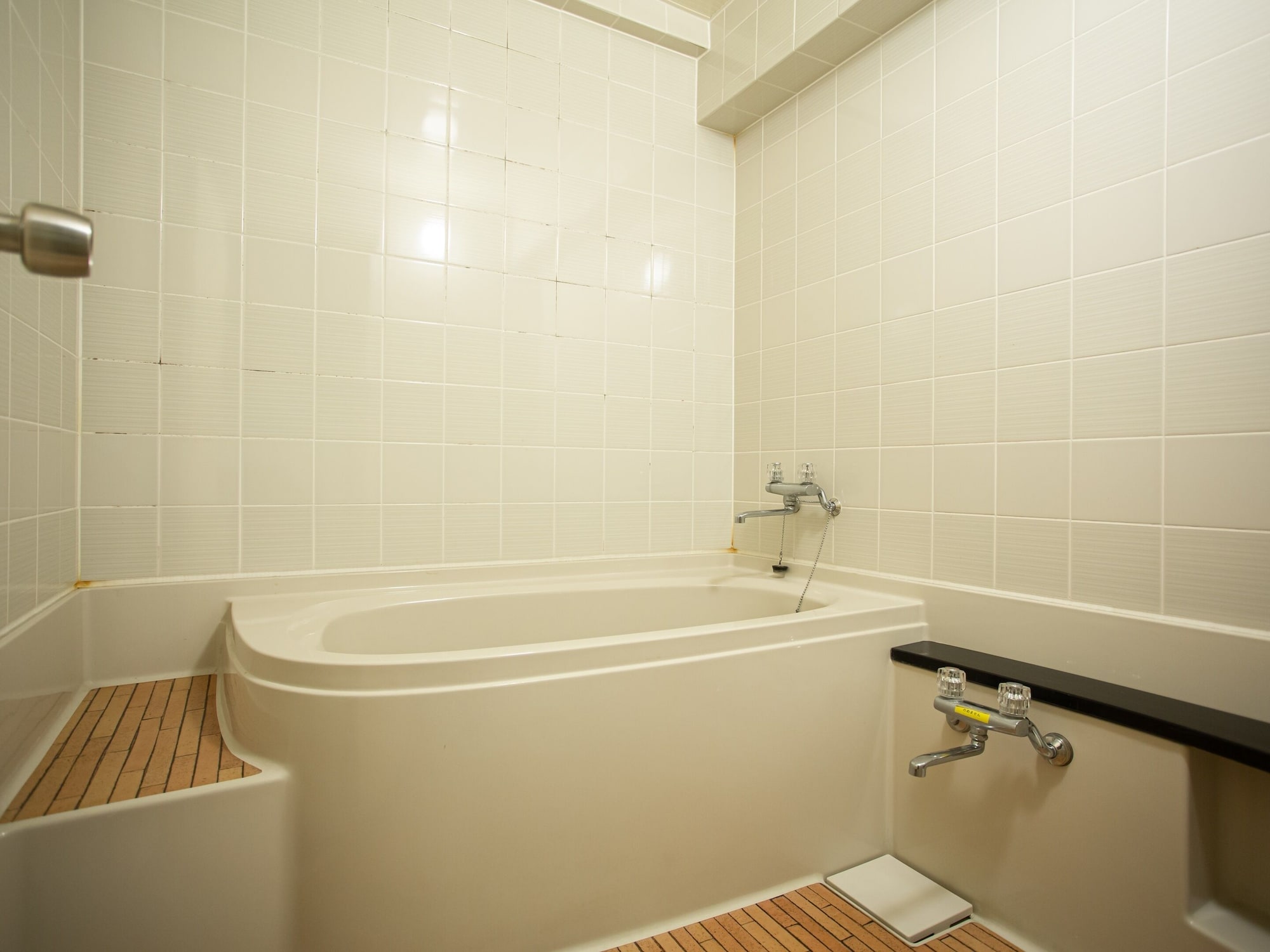 Japanese, Triple, 3 Futon Beds, Mountain View, Hot Spring Bath
