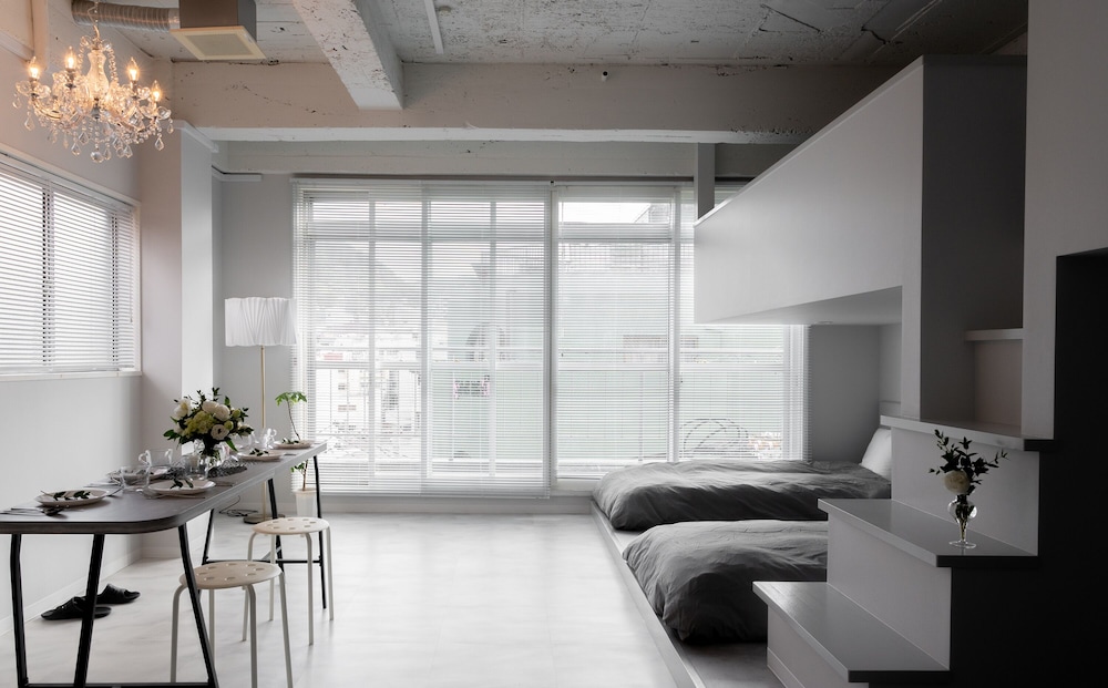 Casa Blanca Guesthouse - Hostel 50/68