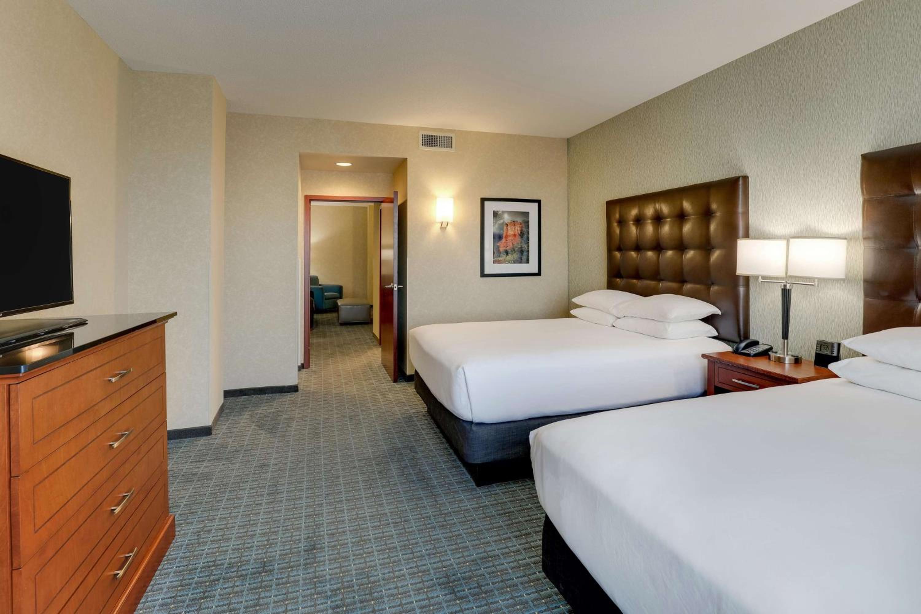 Suite, 2 Queen Beds