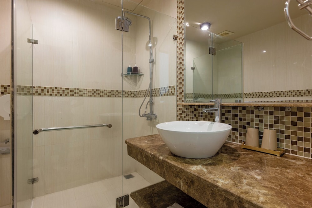VaiA Boutique Hotel HoiAn 63/65